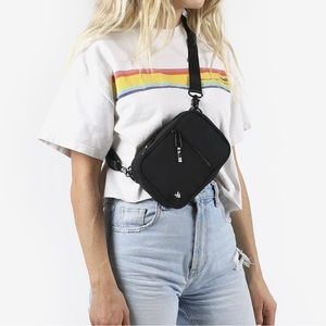 Thread Wallet Crossbody Bag - Black